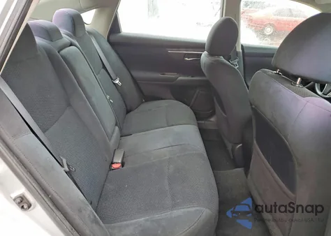 2015 Nissan Altima 2.5 from USA, damaged, VIN 1N4AL3AP9FN323716